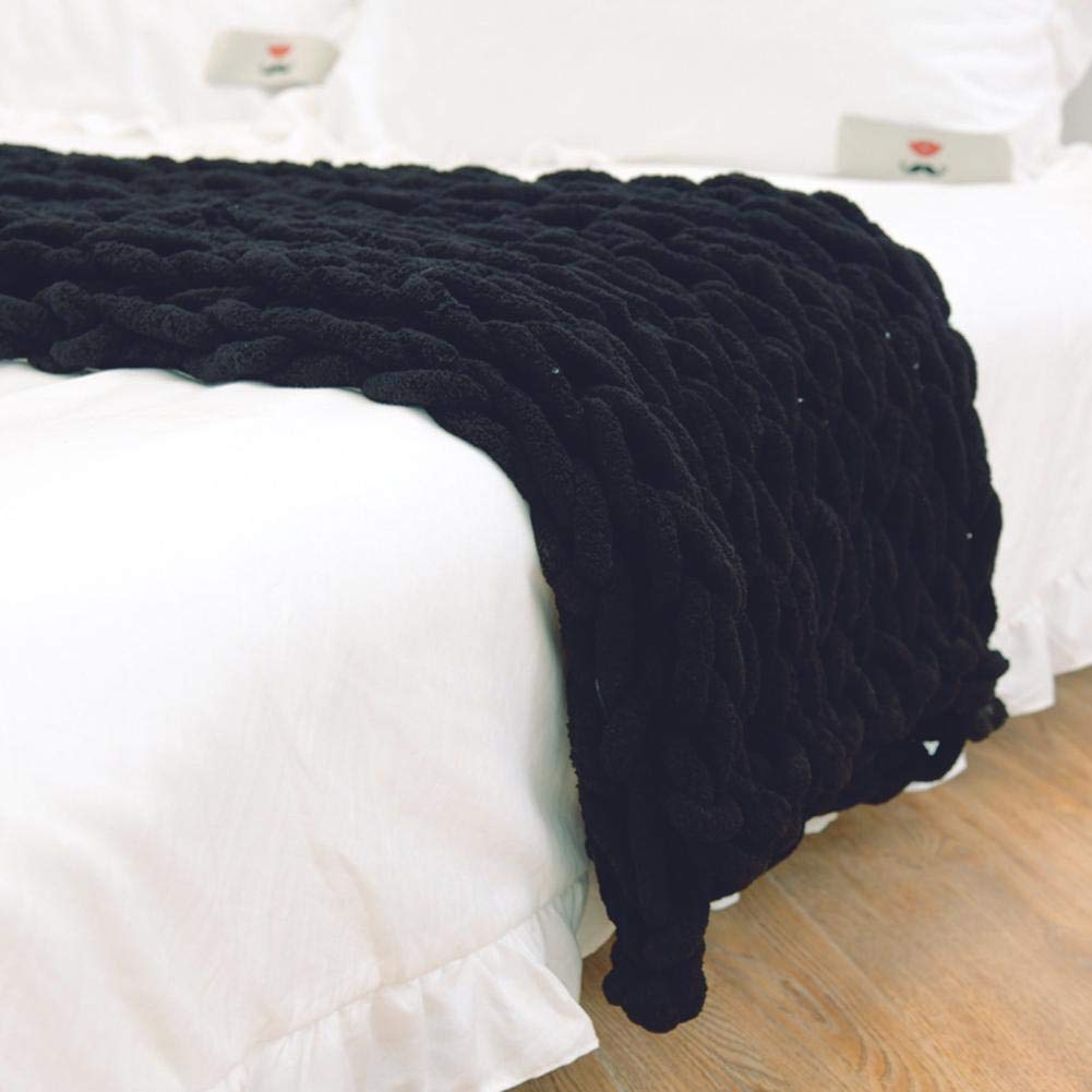 chunky-knit-throw-blanket-ultra-soft-cosy-cable-knit-texture-img5.jpg