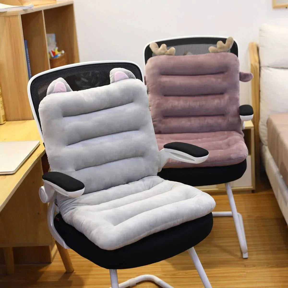 ergonomic-back-seat-cushion-with-plush-non-slip-support-img3.webp