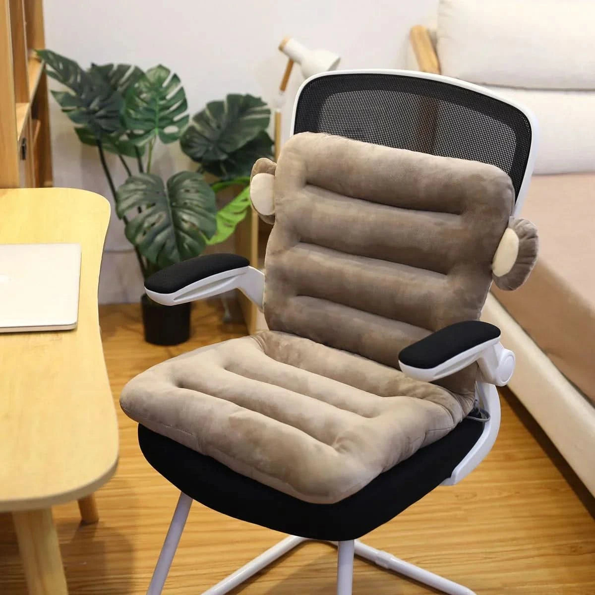 ergonomic-back-seat-cushion-with-plush-non-slip-support-img7.webp