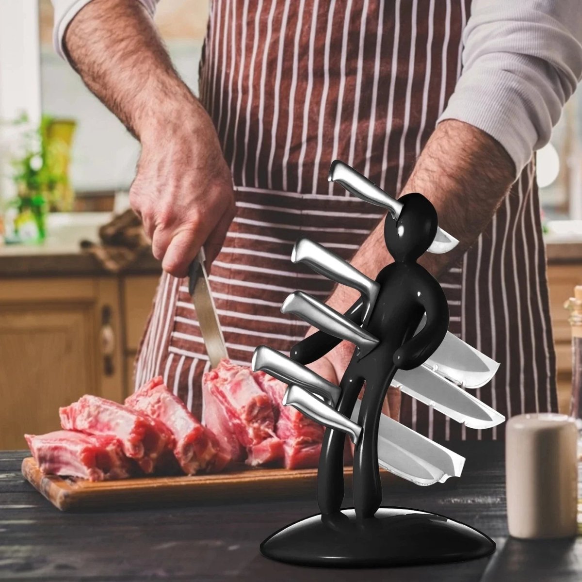 figuracut-artistic-human-shaped-knife-holder-for-elegant-work-surfaces-img2.jpg