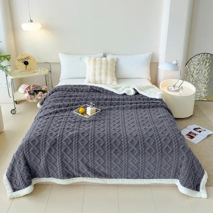 flannel-wool-blanket-lightweight-soft-warm-img4.jpg