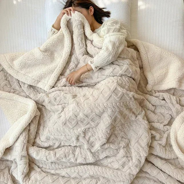 flannel-wool-blanket-lightweight-soft-warm-img5.jpg