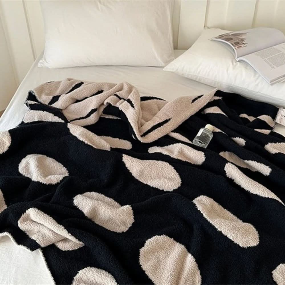 fleece-reversible-blanket-130x170cm-lightweight-soft-cozy-img2.jpg