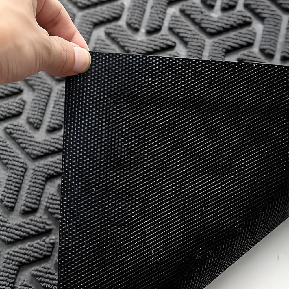 geometric-door-mat-with-durable-rubber-backing-img4.jpg