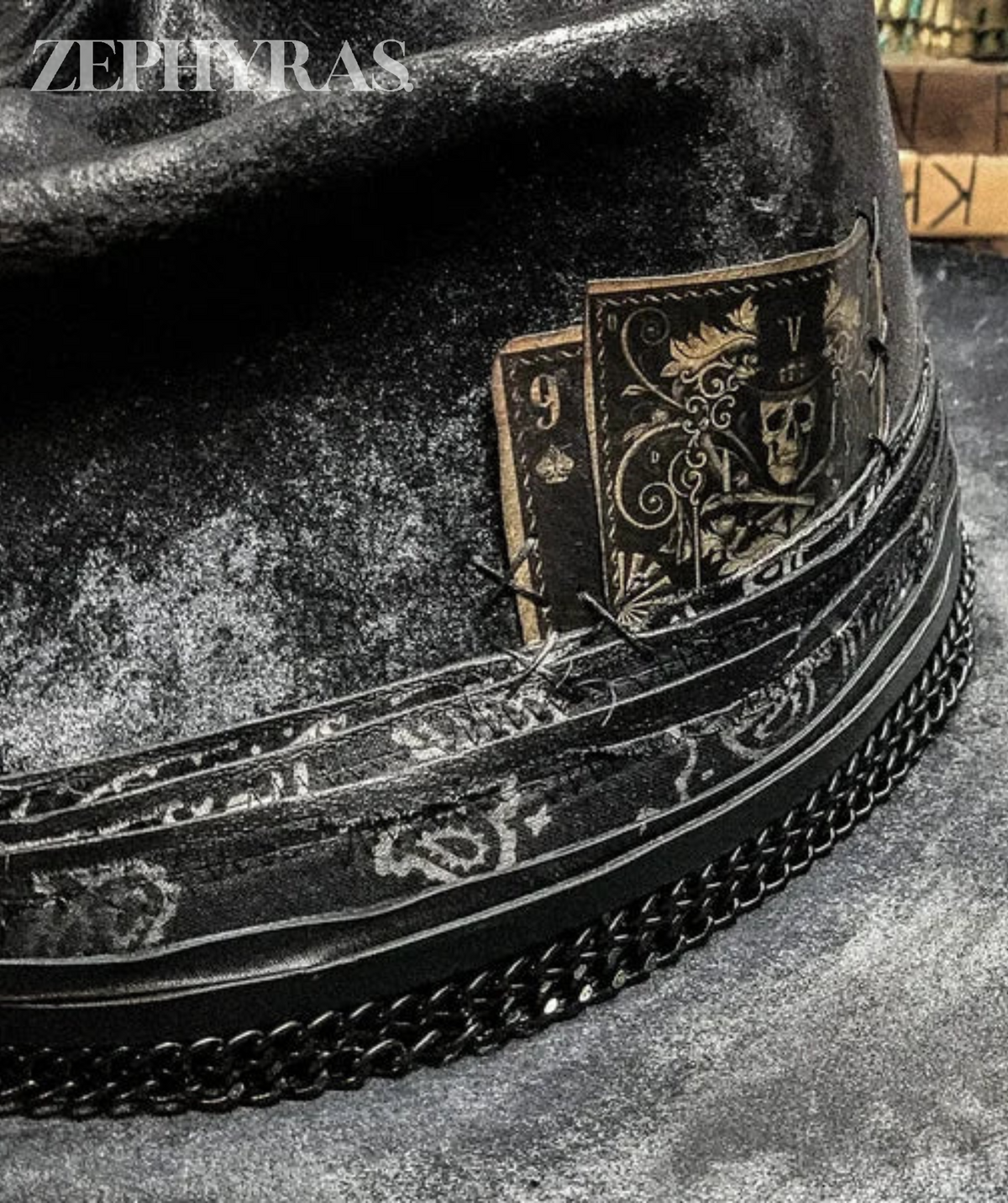 handmade-skull-hat-for-festivals-statement-outfits-felt-construction-img8.png