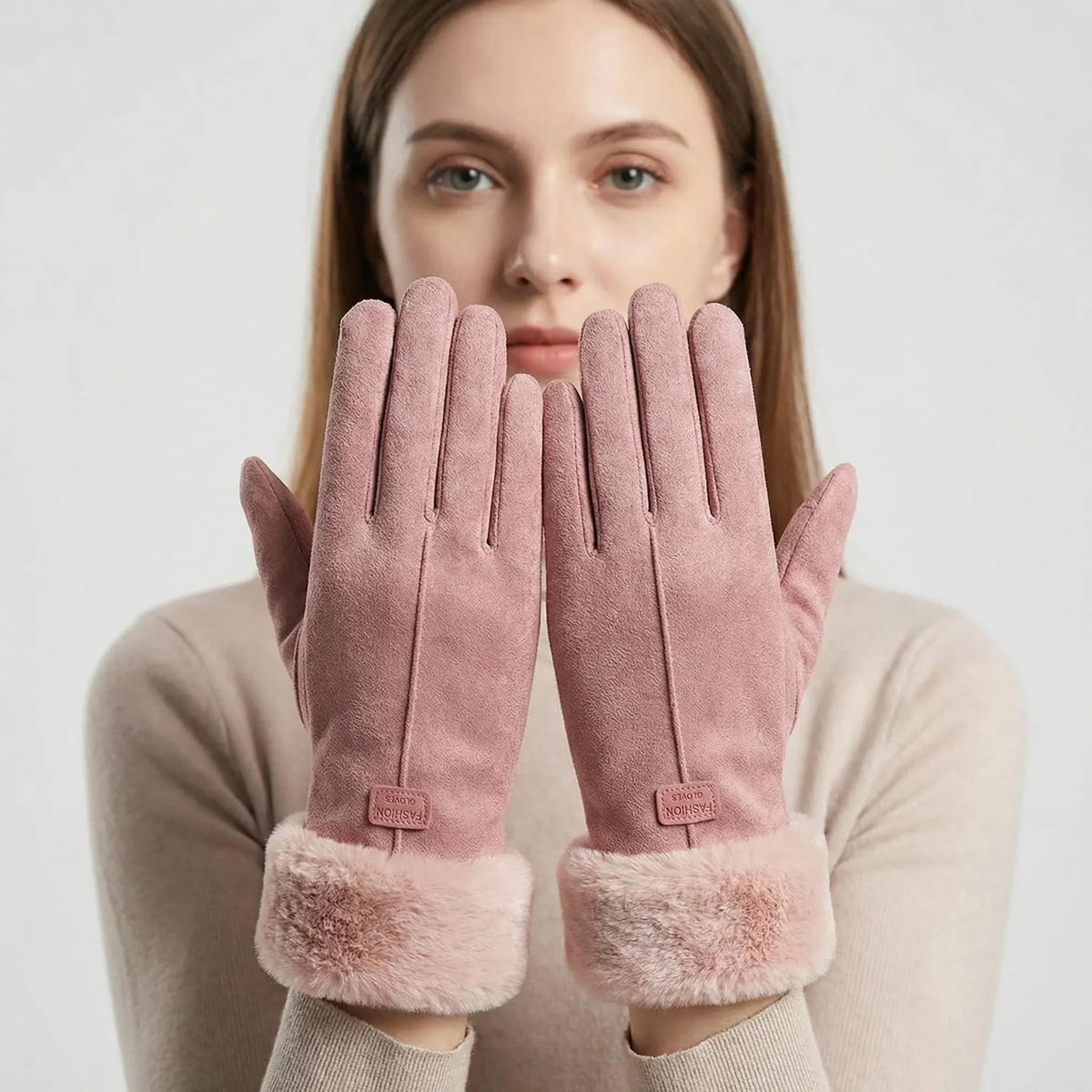heated-touchscreen-winter-gloves-with-plush-cuff-3-heat-settings-img4.webp