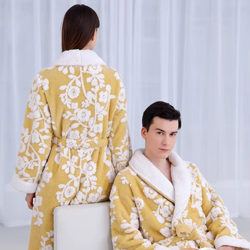 jacquard-microfiber-bath-robe-double-layer-warmth-luxury-img2.jpg
