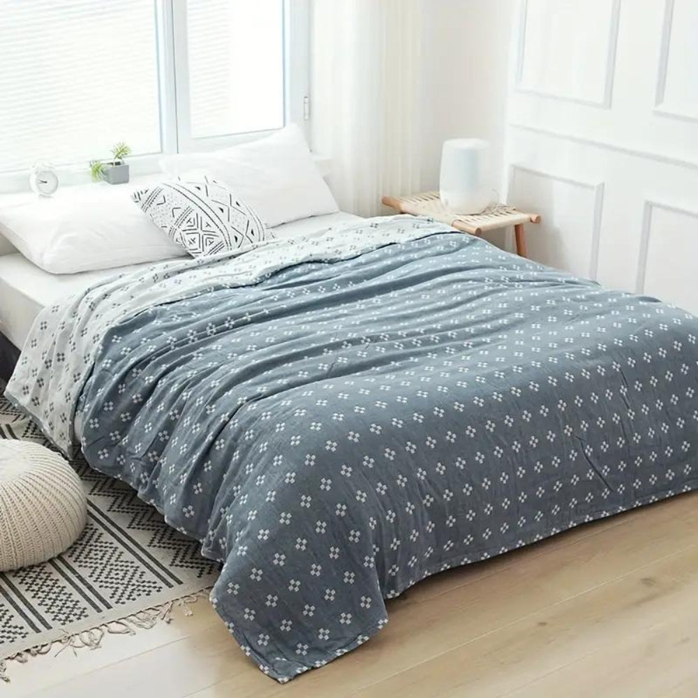 lightweight-comfort-blanket-breathable-geometric-diamond-pattern-img1.jpg
