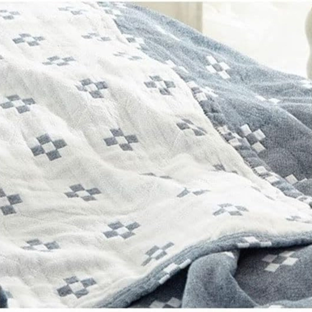 lightweight-comfort-blanket-breathable-geometric-diamond-pattern-img8.jpg