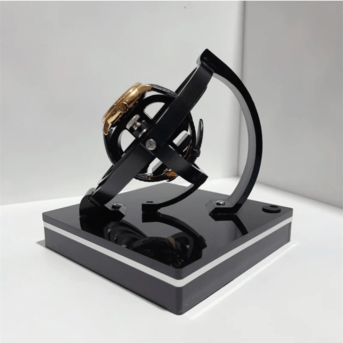 luxury-automatic-watch-winder-display-box-img2.png