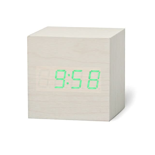 minimalist-led-cube-alarm-clock-with-auto-night-mode-img5.jpg