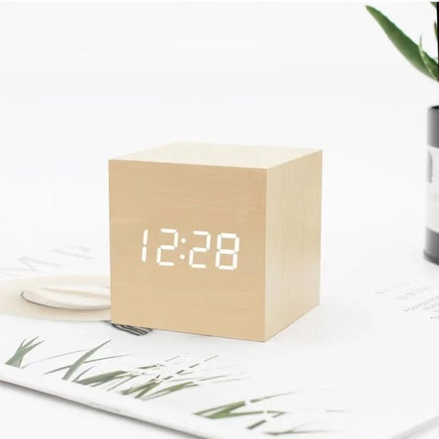 minimalist-led-cube-alarm-clock-with-wood-grain-texture-img5.jpg