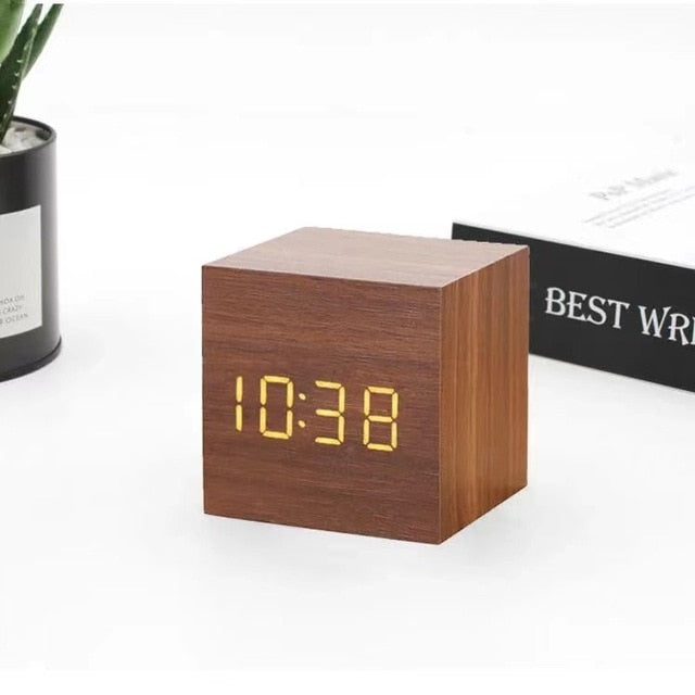 minimalist-led-cube-alarm-clock-with-wood-grain-texture-img6.jpg