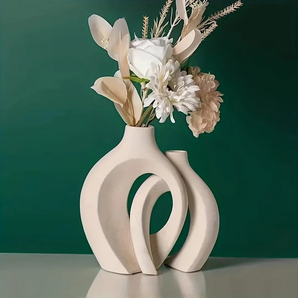 modern-boho-ceramic-vase-set-in-elegant-white-porcelain-img4.webp