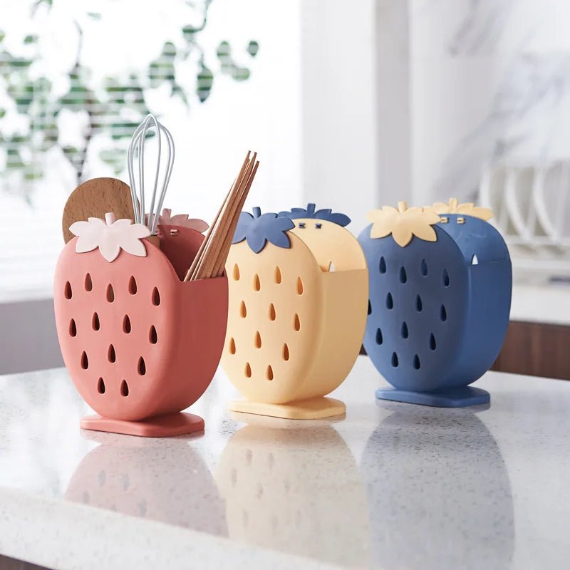 multi-function-cutlery-chopstick-holder-ventilated-strawberry-design-img1.webp