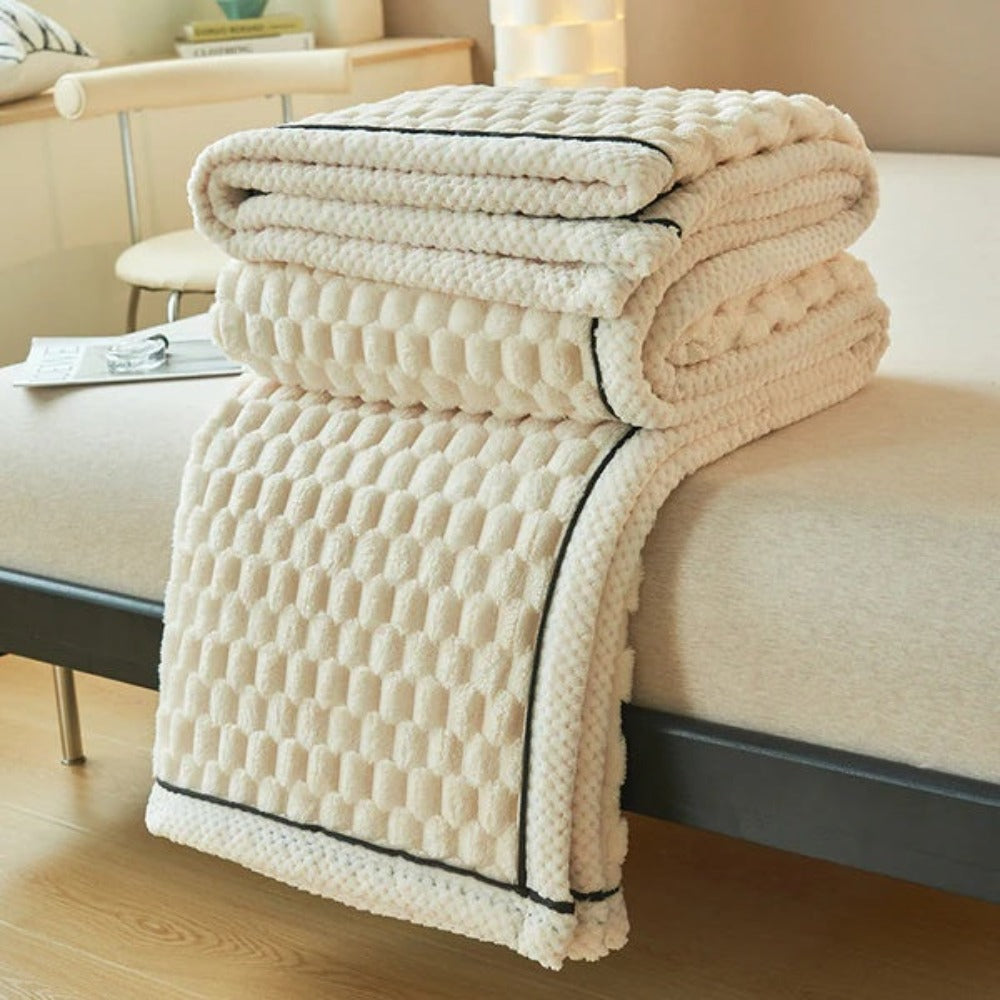 plush-bubble-throw-blanket-cloud-soft-year-round-comfort-img12.jpg