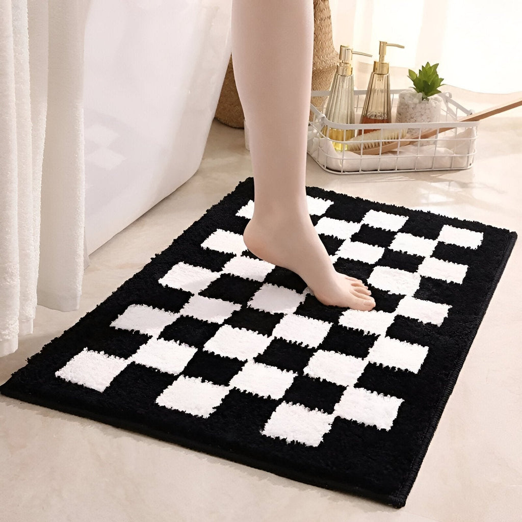 plush-microfiber-bath-mat-checkered-quick-dry-machine-washable-img1.jpg