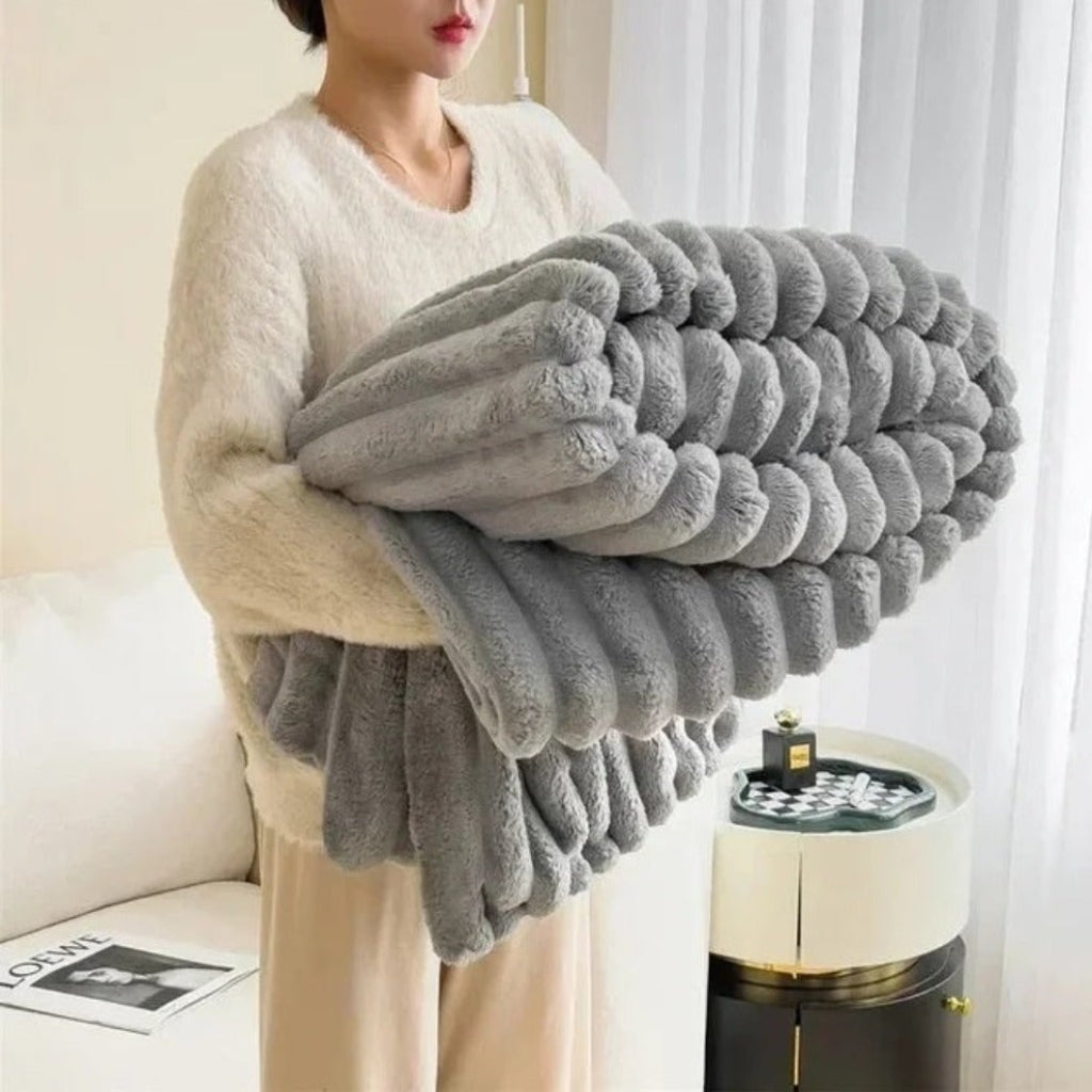 plush-textured-throw-blanket-oversized-soft-breathable-cozy-img3.jpg