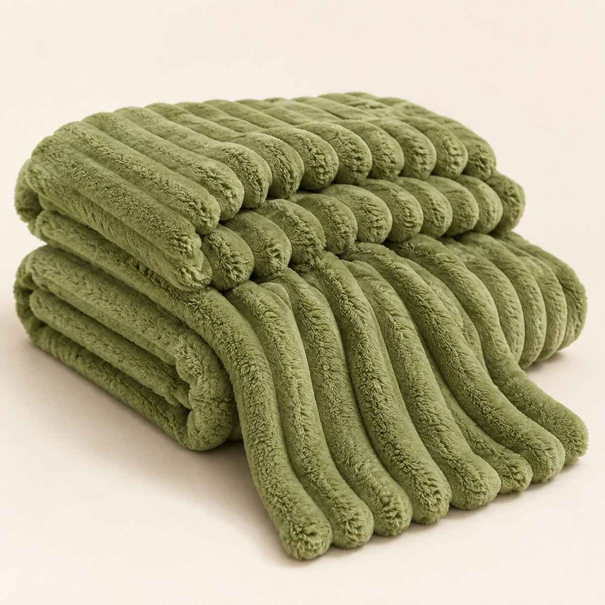 plush-throw-blanket-ultra-soft-cozy-all-season-comfort-img3.png