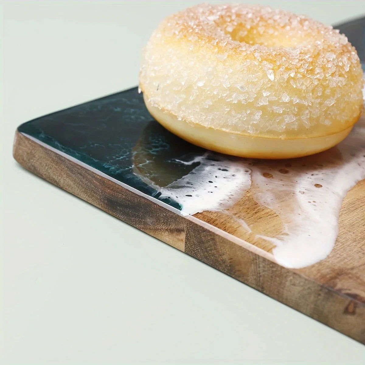 portable-acacia-wood-cutting-board-36x25cm-double-sided-ocean-design-img5.webp