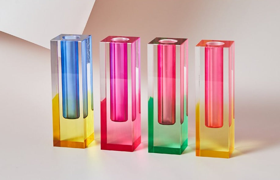 prismatic-acrylic-vase-organizer-with-rainbow-light-effect-img10.jpg