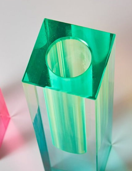 prismatic-acrylic-vase-organizer-with-rainbow-light-effect-img15.jpg