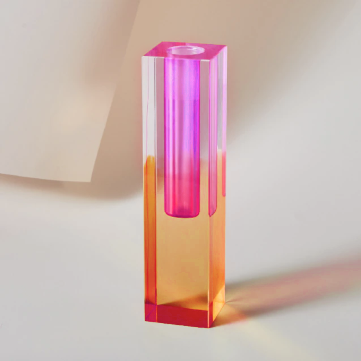 prismatic-acrylic-vase-organizer-with-rainbow-light-effect-img18.png