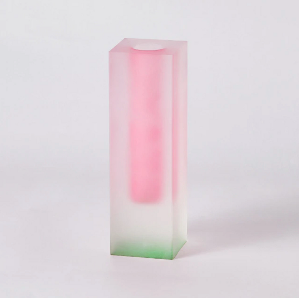 prismatic-acrylic-vase-organizer-with-rainbow-light-effect-img22.png