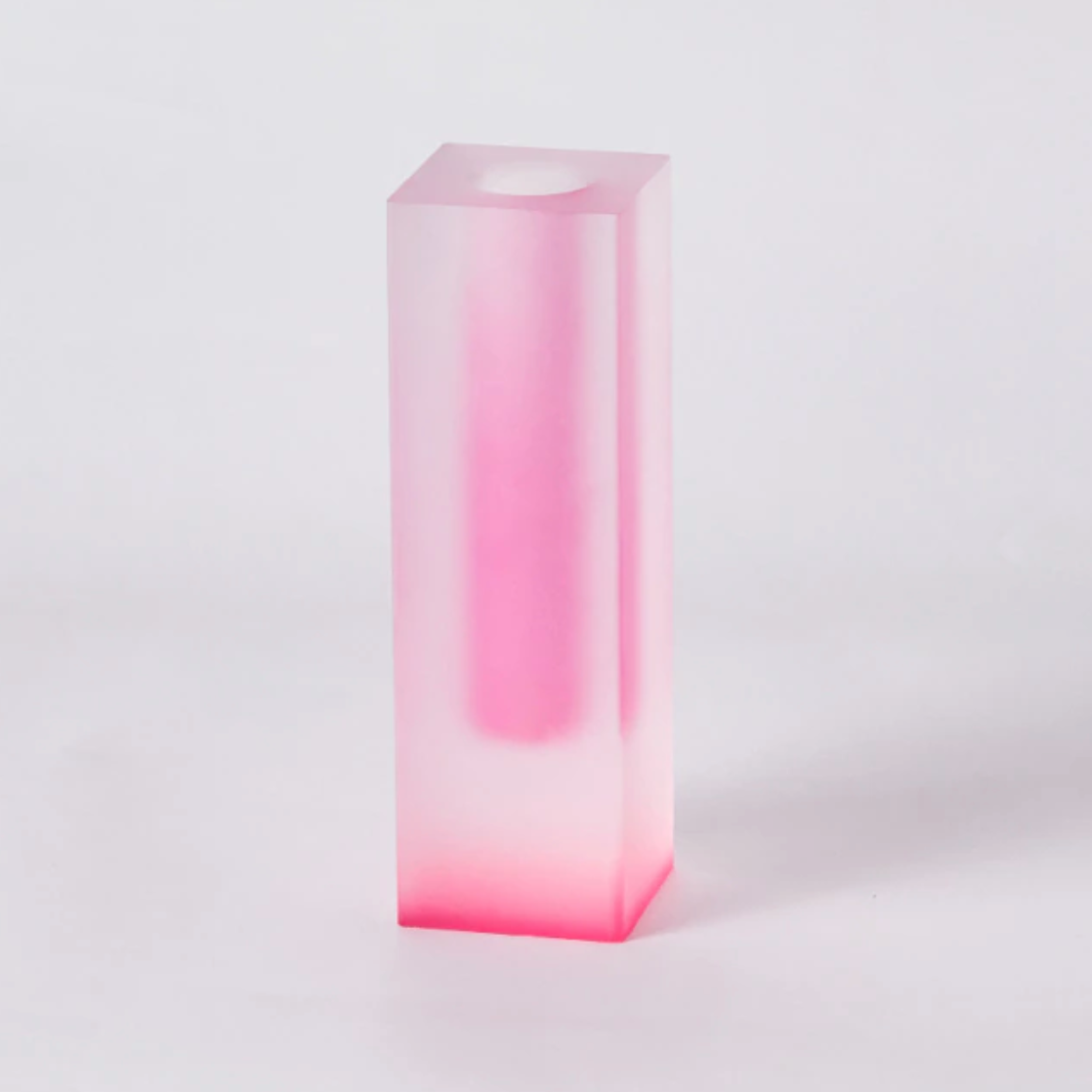 prismatic-acrylic-vase-organizer-with-rainbow-light-effect-img23.png