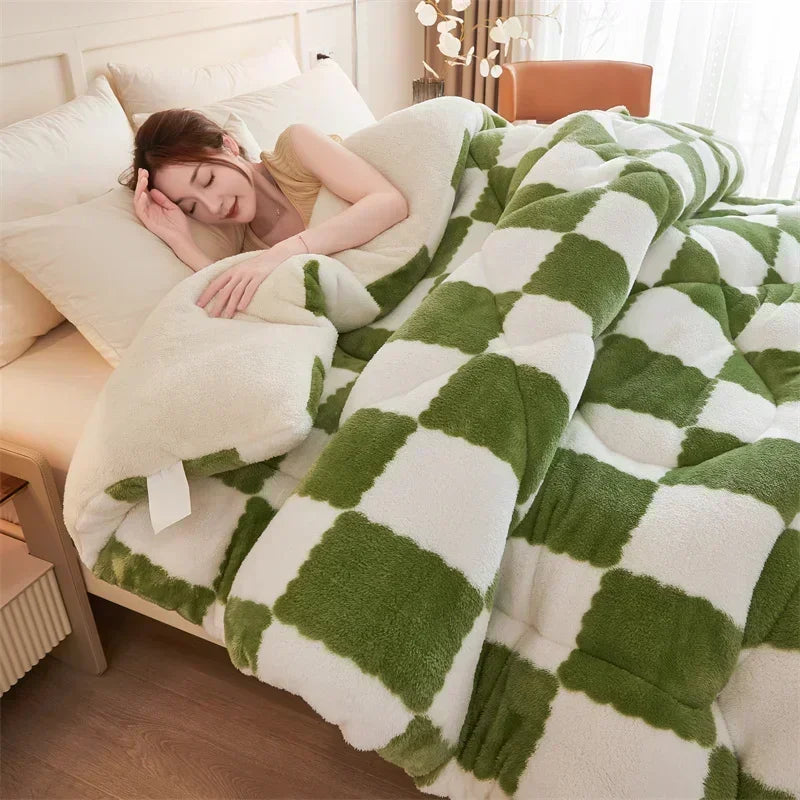 quilted-weighted-blanket-calming-soft-year-round-comfort-img1.webp