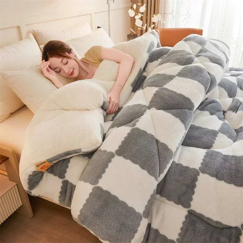 quilted-weighted-blanket-calming-soft-year-round-comfort-img10.webp