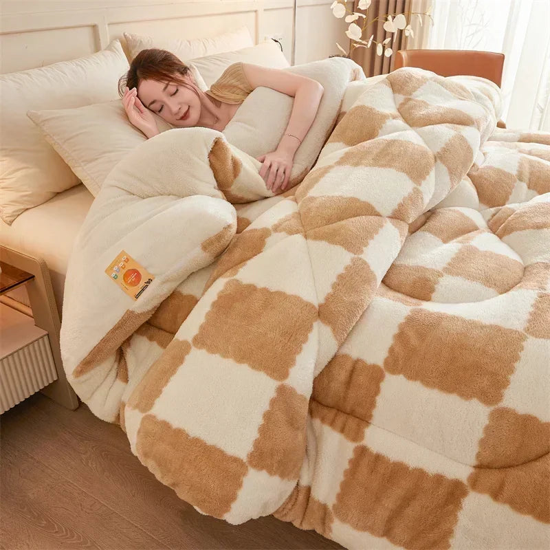 quilted-weighted-blanket-calming-soft-year-round-comfort-img3.webp