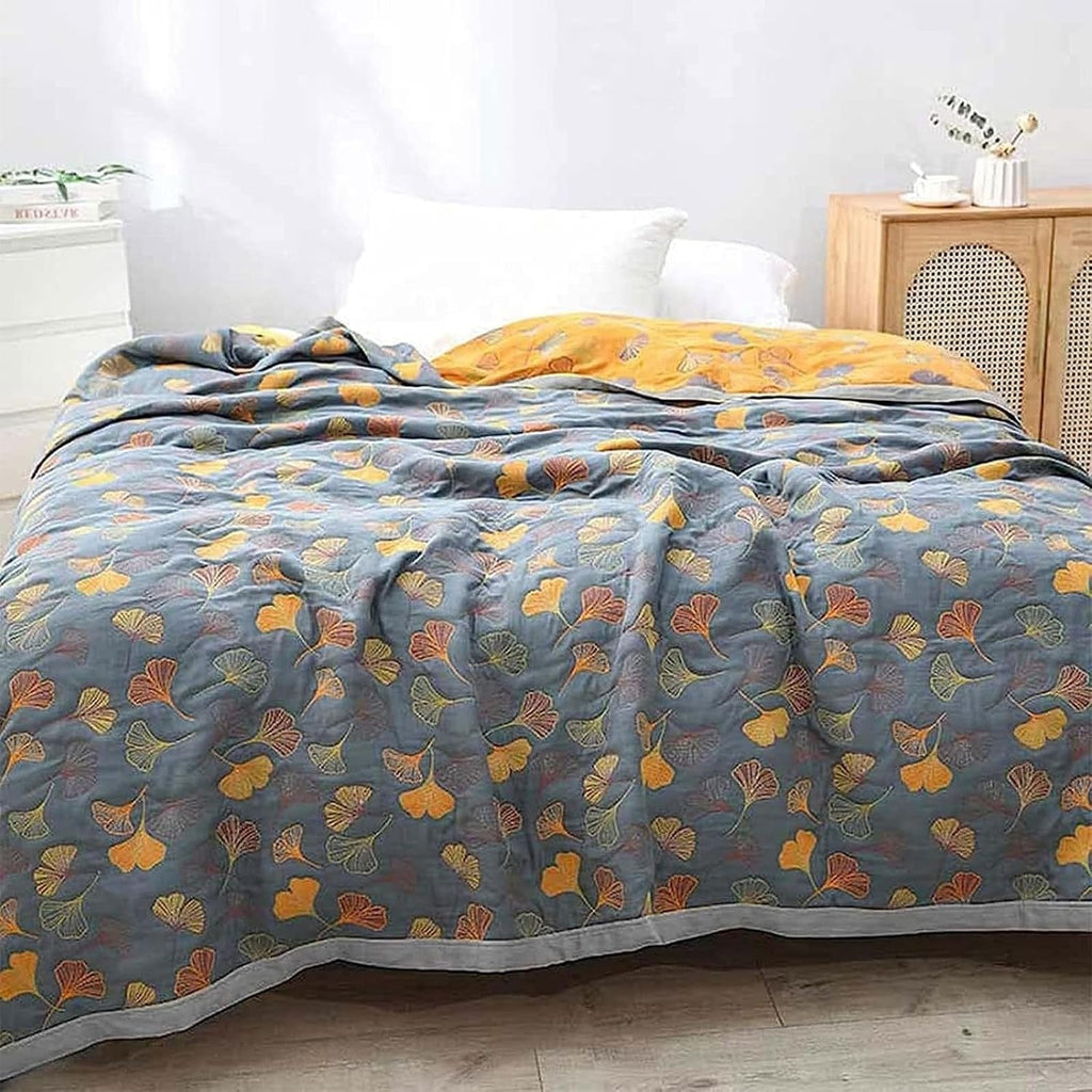 reversible-quilt-blanket-nature-inspired-breathable-easy-care-img1.jpg