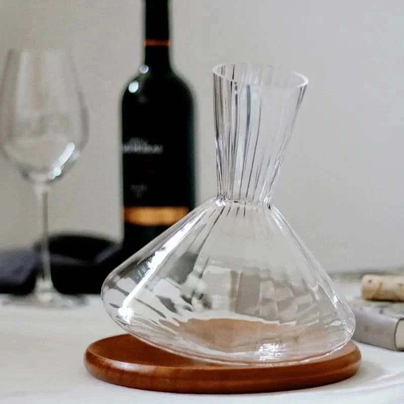 rotating-crystal-wine-decanter-1l-360-aeration-design-img5.webp