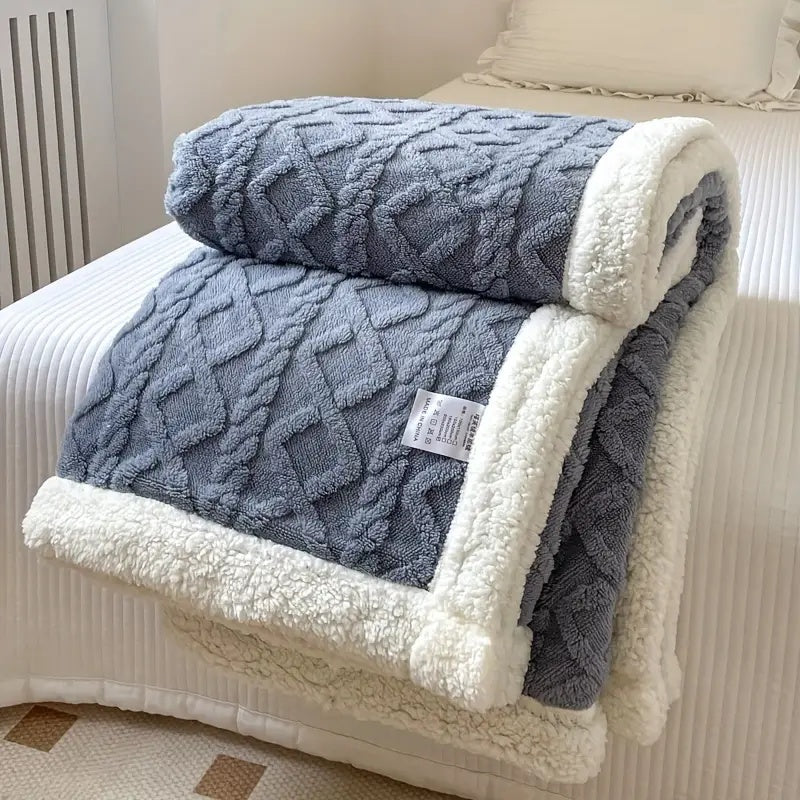 sherpa-fleece-blanket-reversible-plush-ultra-soft-img4.jpg