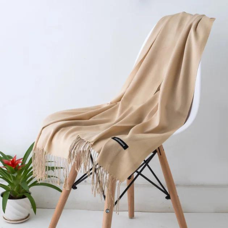 soft-cashmere-womens-scarf-long-warm-versatile-autumn-winter-style-img1.png