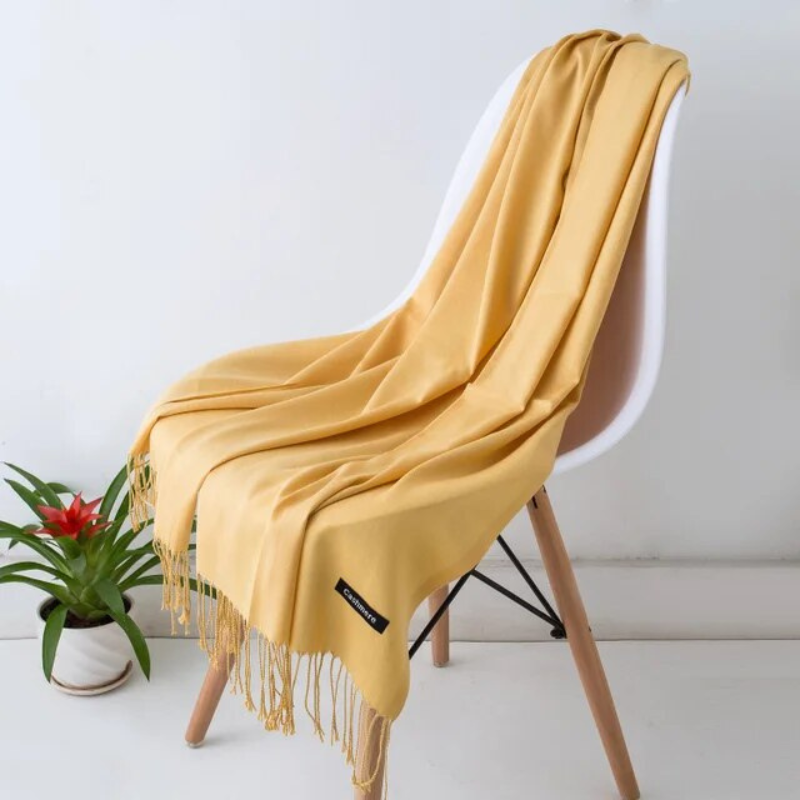 soft-cashmere-womens-scarf-long-warm-versatile-autumn-winter-style-img3.png