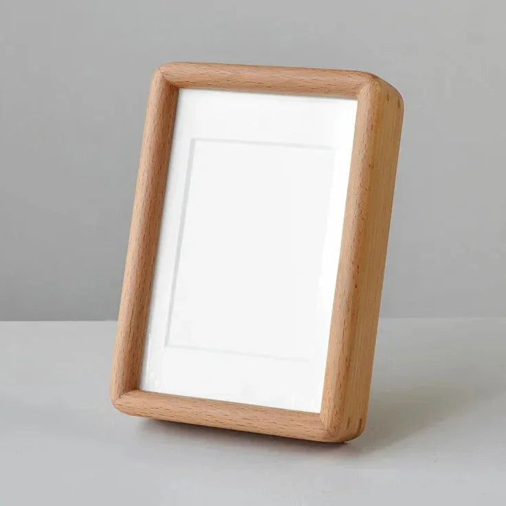 solid-hardwood-photo-frame-with-cream-passe-partout-img7.jpg