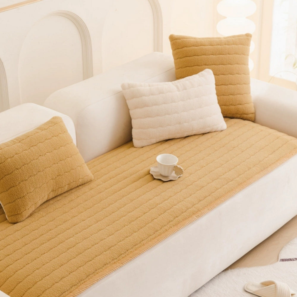 thick-plush-microfiber-sofa-cover-with-non-slip-backing-img5.jpg