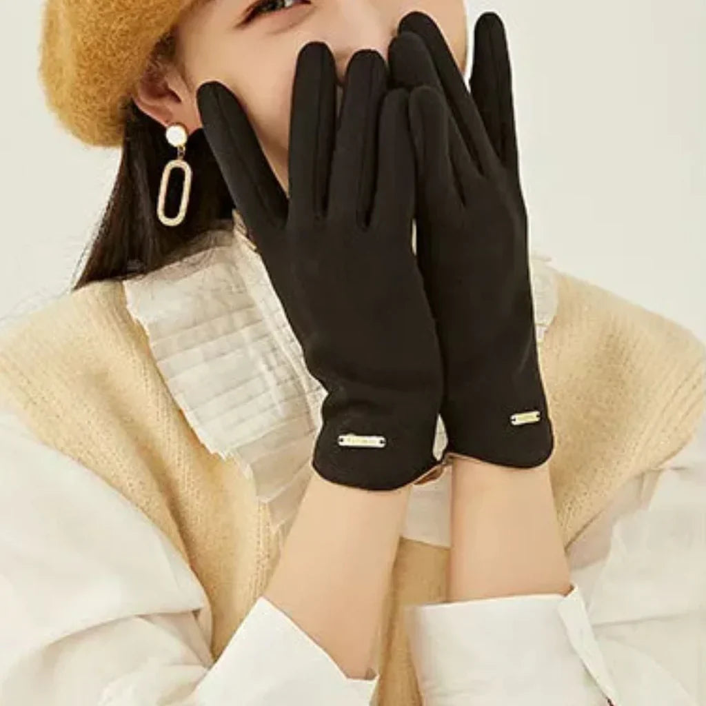 touchscreen-suede-winter-gloves-for-women-cashmere-lined-img10.webp