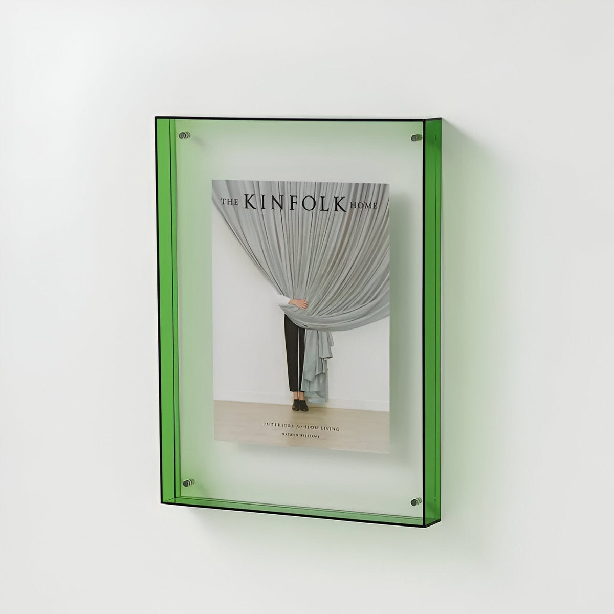 transparent-acrylic-photo-frame-with-sculptural-minimalism-img10.jpg
