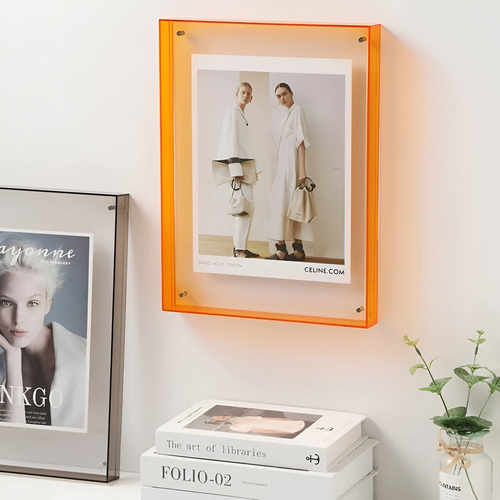 transparent-acrylic-photo-frame-with-sculptural-minimalism-img11.jpg