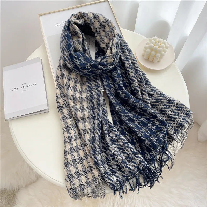 warm-checked-cashmere-scarf-for-winter-large-78-oversized-fit-img3.webp