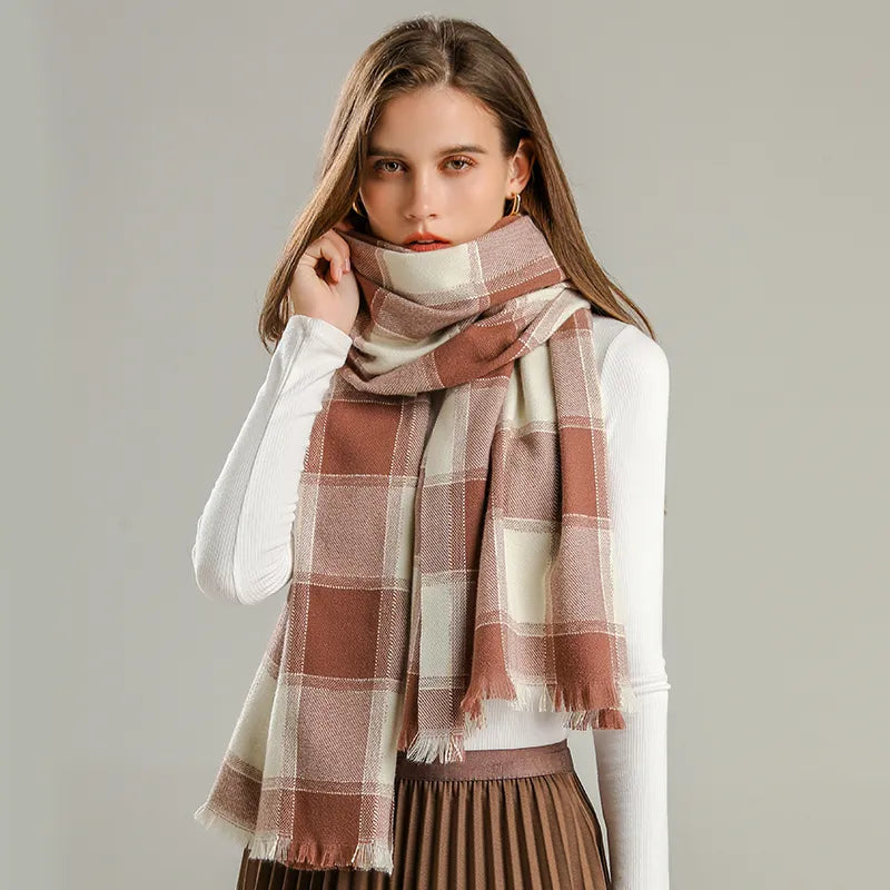 warm-checked-cashmere-scarf-for-winter-large-78-oversized-fit-img8.webp